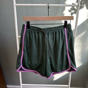 Outdoor Voices Rec Mesh 5” Shorts in Green, women’s size M. Like new condition!